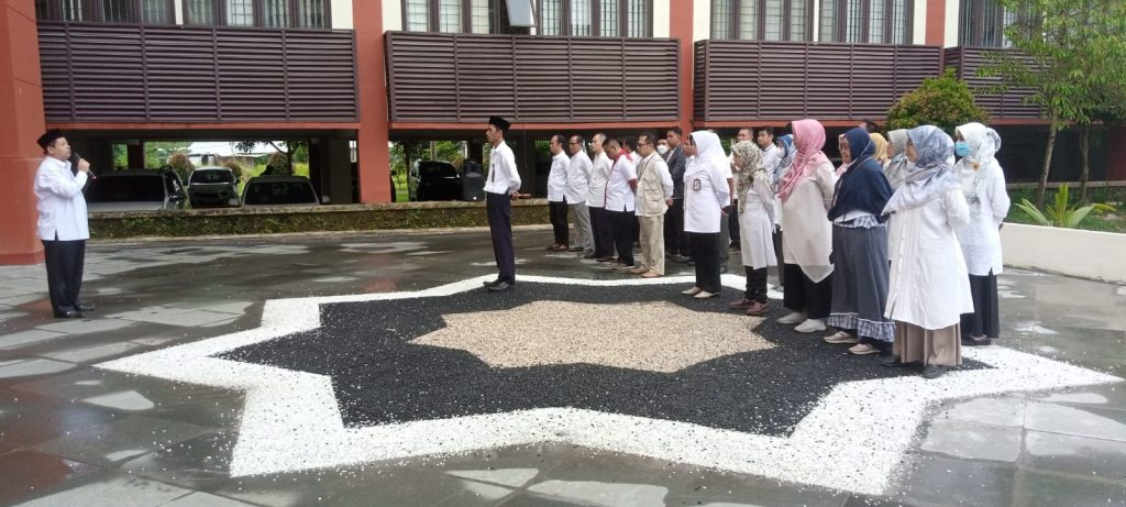 Penjelasan Dekan FTK dalam Apel Pagi: PLP dan Kukerta Dilaksanakan secara Terpadu Tahun Ini