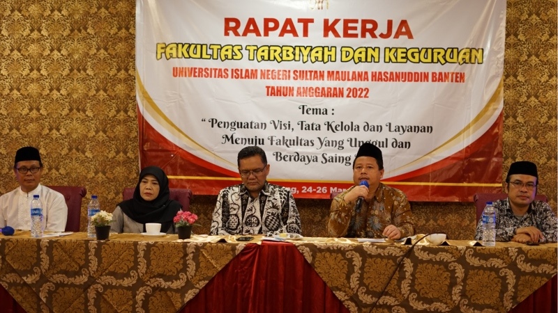 Menuju Fakultas yang Unggul menjadi Tajuk pada Rapat Kerja Fakultas Tarbiyah dan Keguruan UIN SMH Banten Menuju Fakultas yang Unggul menjadi Tajuk pada Rapat Kerja Fakultas Tarbiyah dan Keguruan UIN SMH Banten