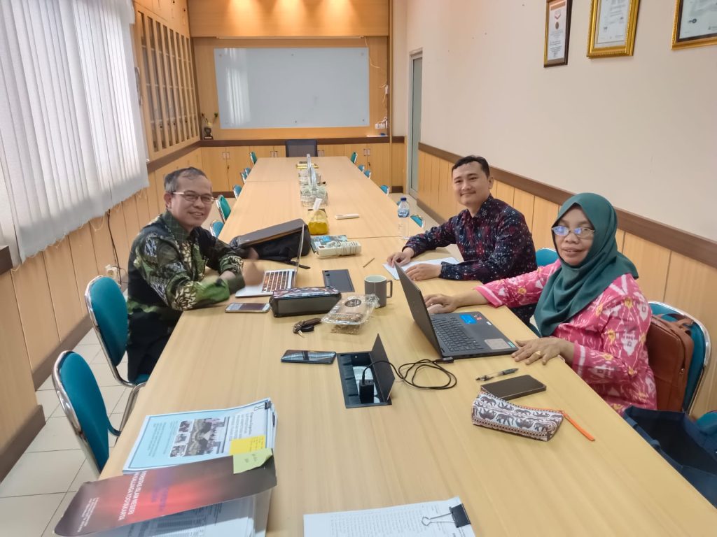Benchmarking Program Studi Pendidikan Profesi Guru (PPG) UIN Sultan Maulana Hasanuddin Banten ke PPG UIN Sunan Kalijaga Yogyakarta