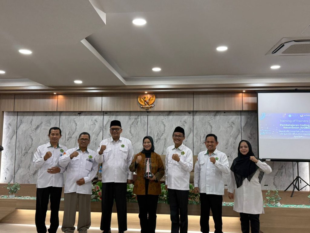 FTK UIN SMH Banten Siapkan Dosen Muda Melek Teknologi Lewat ToT Coding dan Kecerdasan Buatan