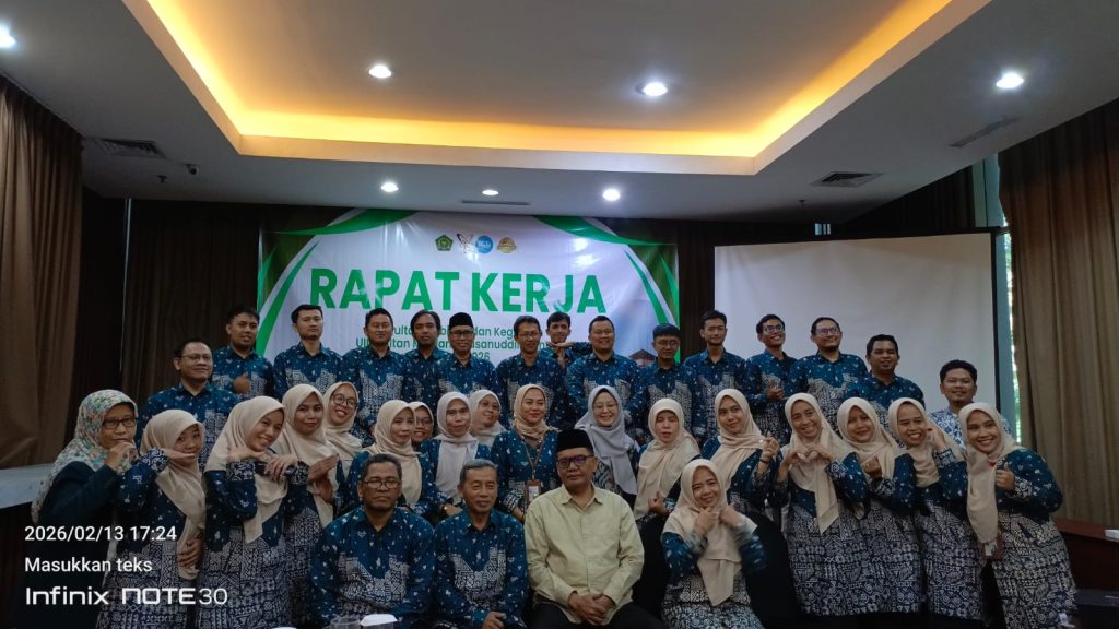 Fakultas Tarbiyah dan Keguruan Gelar Rapat Kerja Bertajuk “Transformasi FTK: Unggul, Bermakna dan Berdampak”