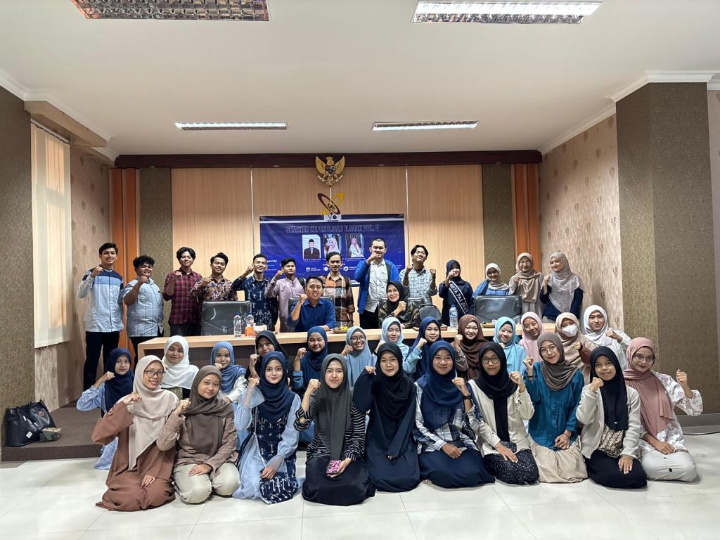Program Studi PAI FTK UIN Sultan Maulana Hasanuddin Banten Selenggarakan Writing Clinic (PWC) Vol. 5 “From Overthinking to Writing: Bedah Metode Kualitatif dan Kuantitatif” Program Studi PAI FTK UIN Sultan Maulana Hasanuddin Banten Selenggarakan Writing Clinic (PWC) Vol. 5 “From Overthinking to Writing: Bedah Metode Kualitatif dan Kuantitatif”